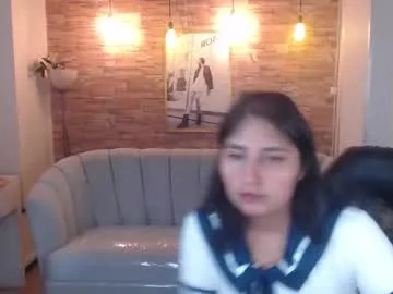 Runarunapi – webcam model profile photo Image 14