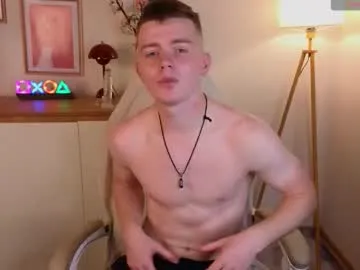 tora3220 – webcam model profile photo Image 4