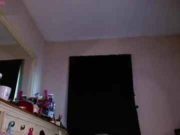 lil_eva live broadcast Image 5