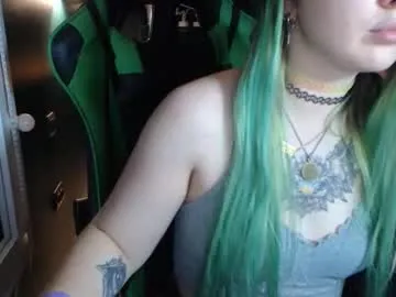 _Alice_1 – webcam model profile photo Image 15
