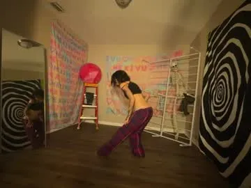 gracieparker – webcam model profile photo Image 9