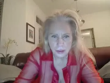 Runarunapi – webcam model profile photo Image 17