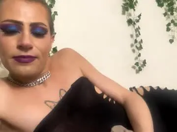 pinkadele – webcam model profile photo Image 8