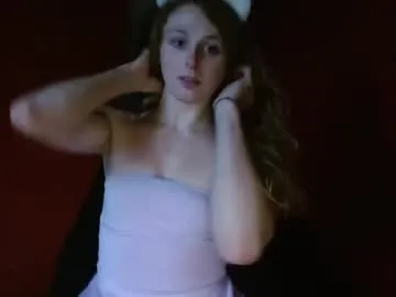 onlykira – webcam model profile photo Image 3