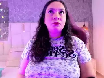 Runarunapi – webcam model profile photo Image 10