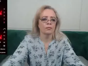 Runarunapi – webcam model profile photo Image 16