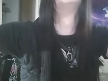 emyii – webcam model profile photo Image 18