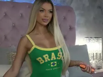 Runarunapi – webcam model profile photo Image 12