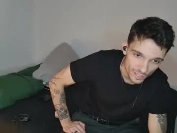 buzz5127 – webcam model profile photo Image 9