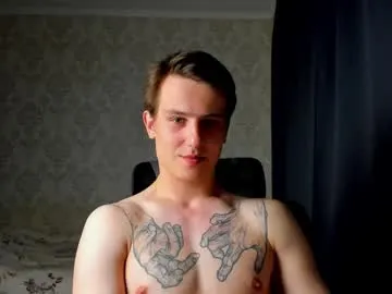 emyii – webcam model profile photo Image 13