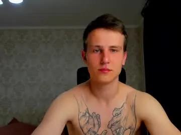 emyii – webcam model profile photo Image 2