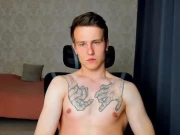 emyii – webcam model profile photo Image 5