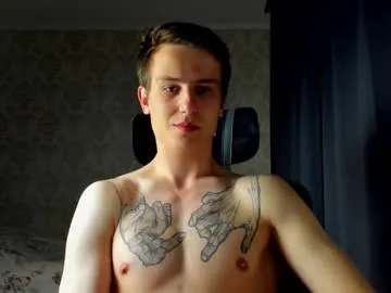 emyii – webcam model profile photo Image 9