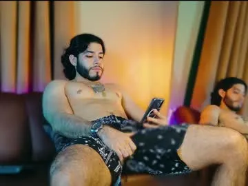 Yaya--728 – webcam model profile photo Image 15