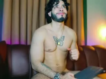 Yaya--728 – webcam model profile photo Image 4