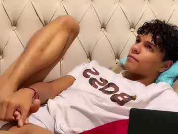 KAMESAN08 – webcam model profile photo Image 2