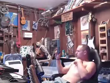 aviebby – webcam model profile photo Image 11