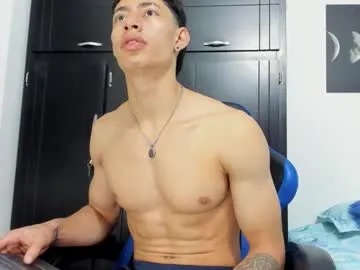 nagi_112 – webcam model profile photo Image 17