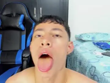 nagi_112 – webcam model profile photo Image 8