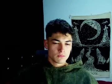 mon1_day – webcam model profile photo Image 15