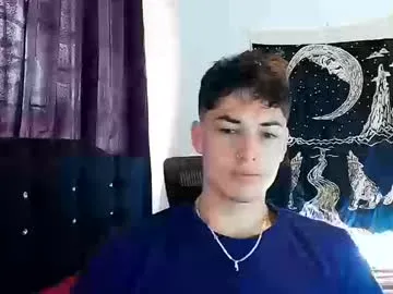 mon1_day – webcam model profile photo Image 19