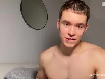 johnnnyhorny live broadcast
