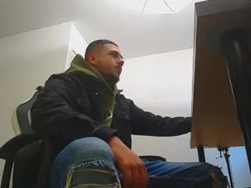 nagi_112 – webcam model profile photo Image 19