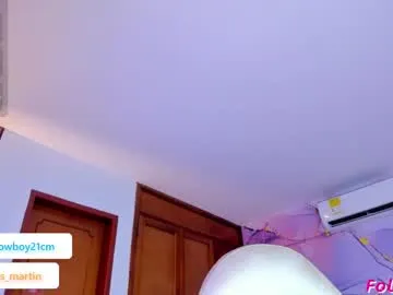 travonidas – webcam model profile photo Image 18