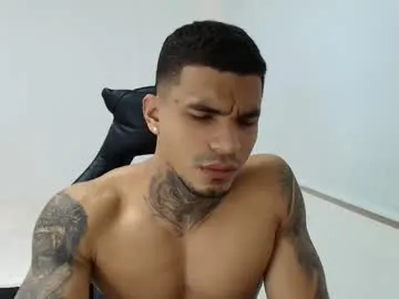 pinkadele – webcam model profile photo Image 7