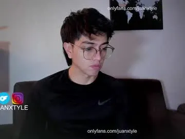 sydaffect – webcam model profile photo Image 16