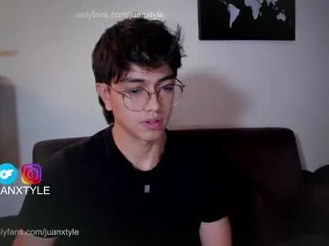 sydaffect – webcam model profile photo Image 19