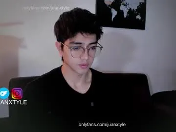 sydaffect – webcam model profile photo Image 4