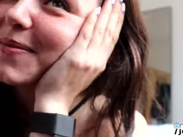naomirhoades – webcam model profile photo Image 5