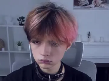 joel28665 – webcam model profile photo Image 2