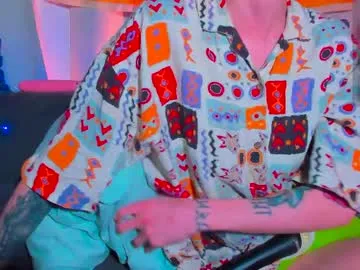 luvlivvyy – webcam model profile photo Image 13