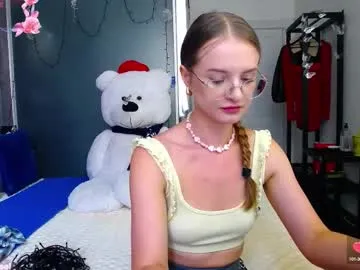 Runarunapi – webcam model profile photo Image 12