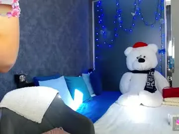 Runarunapi – webcam model profile photo Image 6