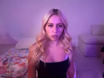 _Alice_1 – webcam model profile photo Image 19