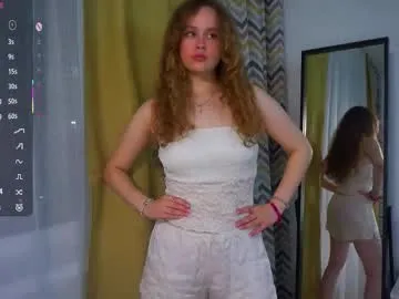 soficb – webcam model profile photo Image 10