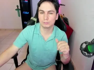 mon1_day – webcam model profile photo Image 4