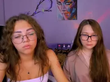 Runarunapi – webcam model profile photo Image 14