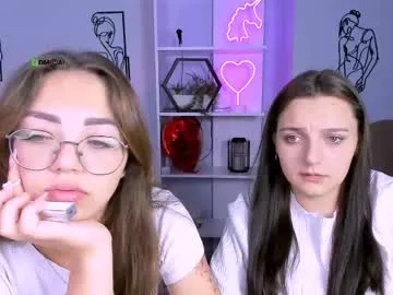 Runarunapi – webcam model profile photo Image 15