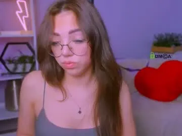 Runarunapi – webcam model profile photo Image 2