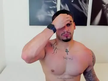 mon1_day – webcam model profile photo Image 4