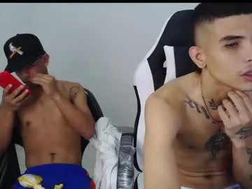 mon1_day – webcam model profile photo Image 8