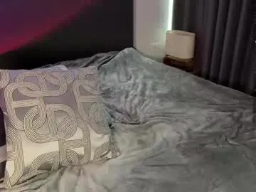 pinkadele – webcam model profile photo Image 9