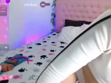 Runarunapi – webcam model profile photo Image 7