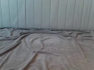 Runarunapi – webcam model profile photo Image 8