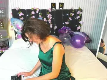 mollyflwers – webcam model profile photo Image 5