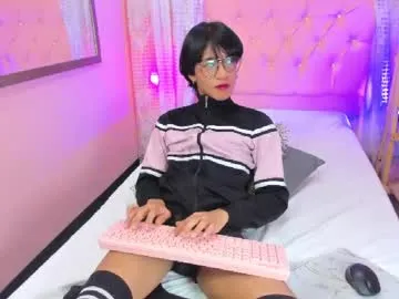 Runarunapi – webcam model profile photo Image 11